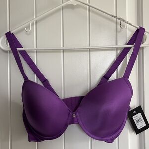 Frederick’s of Hollywood Exxtreme Cleavage Push-Up Bra (38B) Purple